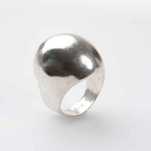 Anillo caracol grande